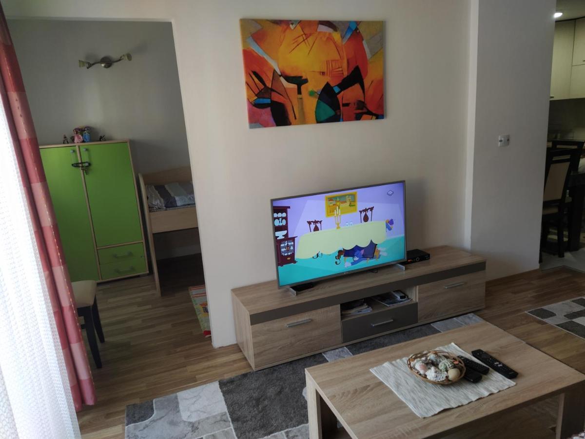 Andrey Apartment マヴロヴォ エクステリア 写真